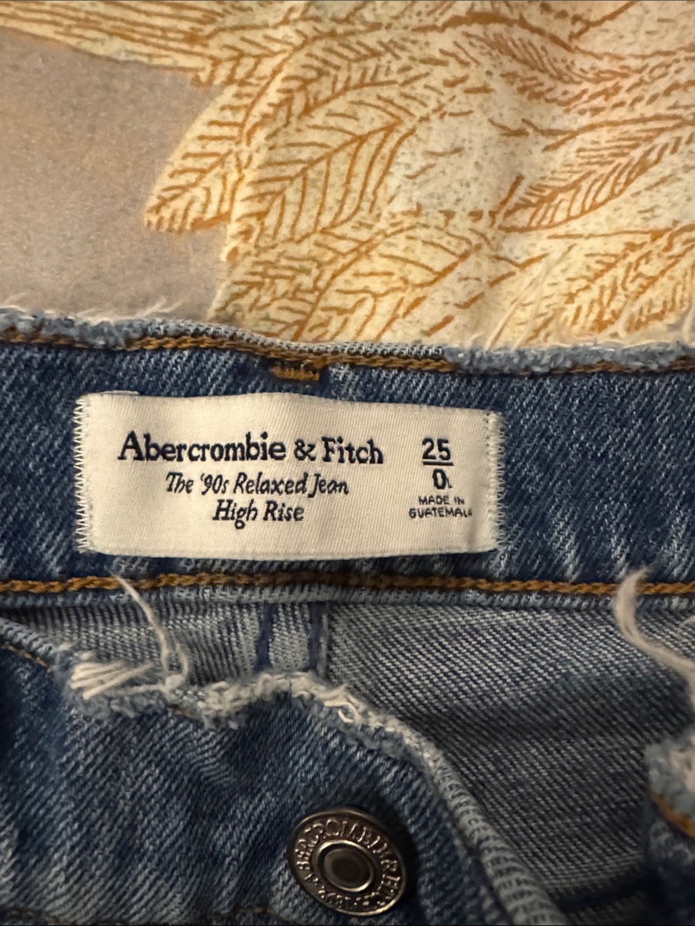 Abercrombie & Fitch Light Blue High-Rise 90s Relaxed Jeans 25Long